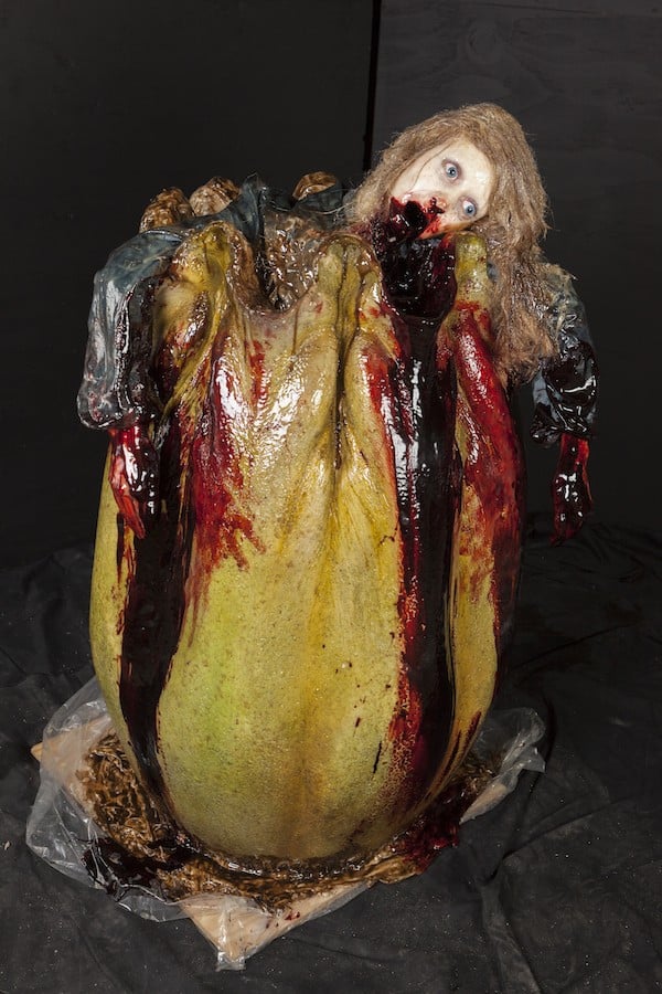 ALIEN POD CONSUMING A RENA FEMALE CHARACTER