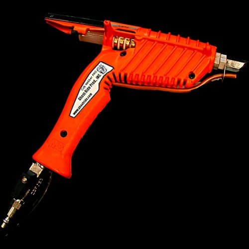 COBWEBBING GUN 1-WITH 1 LB OF NONGLOW WEB STICKS