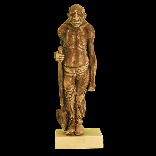 GRAVE DIGGER HAUNT AWARD-RUST FINISH