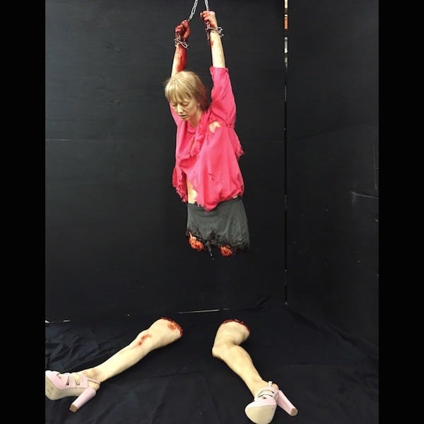 RENA HANGING CHARACTER WITH LEGS SEPARATED FROM THE BODY.