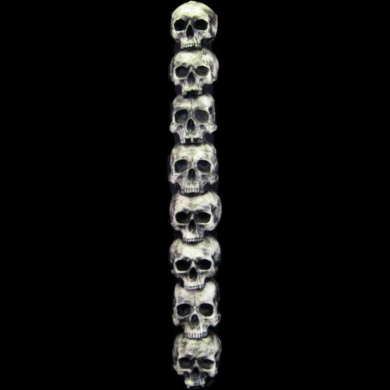 SKULL ARRAY-VERTICAL