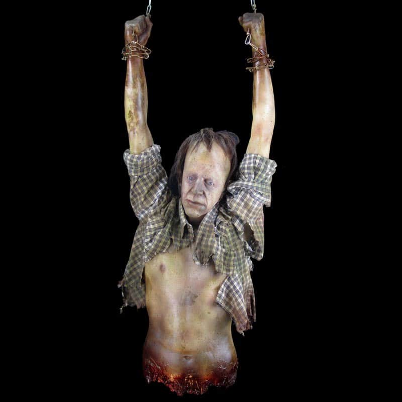 TOM-UPPER TORSO-HUNG @ HANDS w/ CHAIN : ROTTED