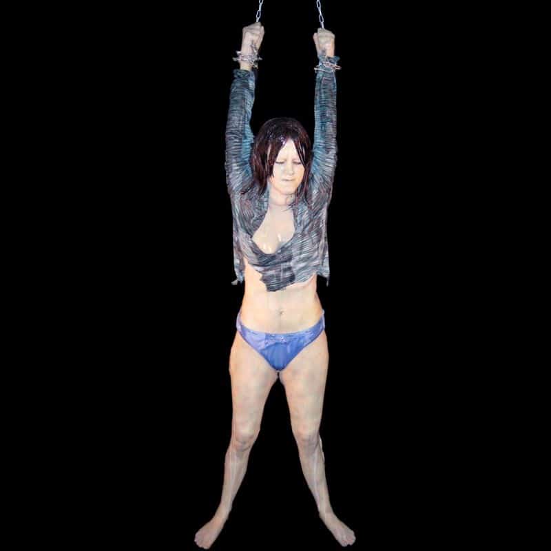 TRINA-HUNG @ HANDS w/ CHAIN : FLAT FEET-FROZEN