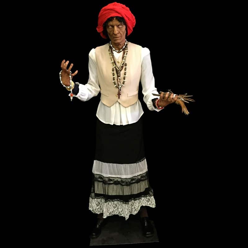 VOODOO WOMAN POSABLE BODY
